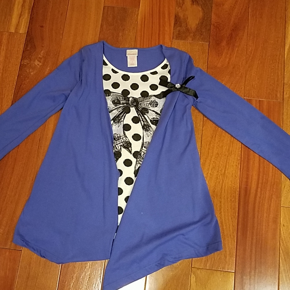 Top for girls.